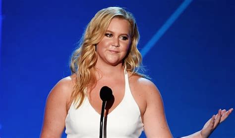 Amy Schumer Gets Real About Internet Trolls And Writes A Hilarious Sketch About It