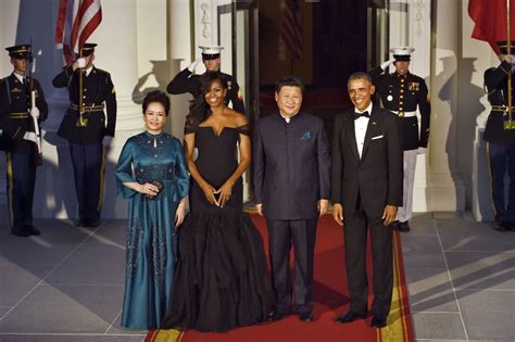At State Dinner Michelle Obama Grabs Back The Spotlight The New York