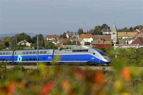 The fast train from paris to barcelona connect france and spain in about 6.5 hours. New High-Speed Train Service Links Paris and Barcelona ...