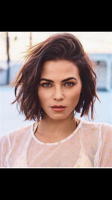 12 Fabulous Cute Hairstyles For Brunettes With Short Hair