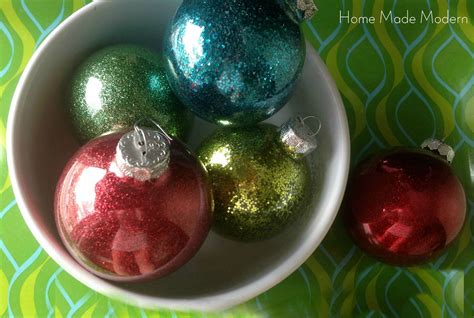 10 Ways To Fill A Clear Glass Christmas Ornament Diy Christmas