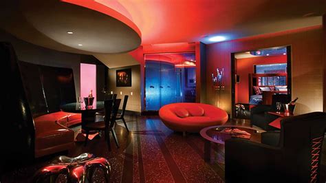 Inside A Real Love Hotel In Japan Gq India Live Well Travel