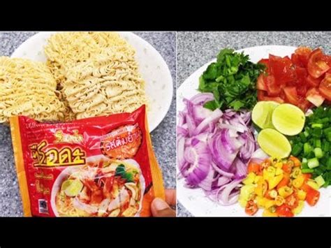 Bahagian tumis perencah sampai sedikit garing tu penting. Cara Masak Resepi Maggi Kerabu Thai - Kuliner Melayu