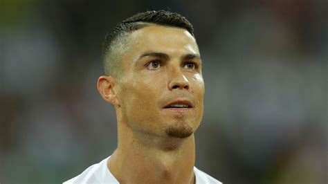 The cristiano ronaldo haircut garners as much attention as the player's feats on the soccer field. Cristiano Ronaldo has eyes for glory only at Juventus ...