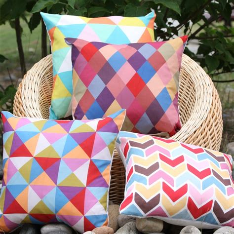 2017 Colorful Geometric Pattern Look Printed Decorative Pillow Cover