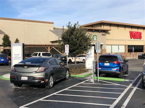 El Norte Parkway Plaza - Vons | Escondido, CA | EV Station