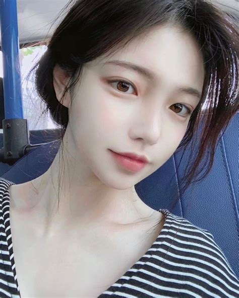 이쁜 모델에 있는 Fly Summer님의 핀 예쁜 한국 여자 귀여운 한국 소녀 아시아의 아름다움