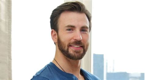 chris evans named people s sexiest man alive 2022 breezyscroll
