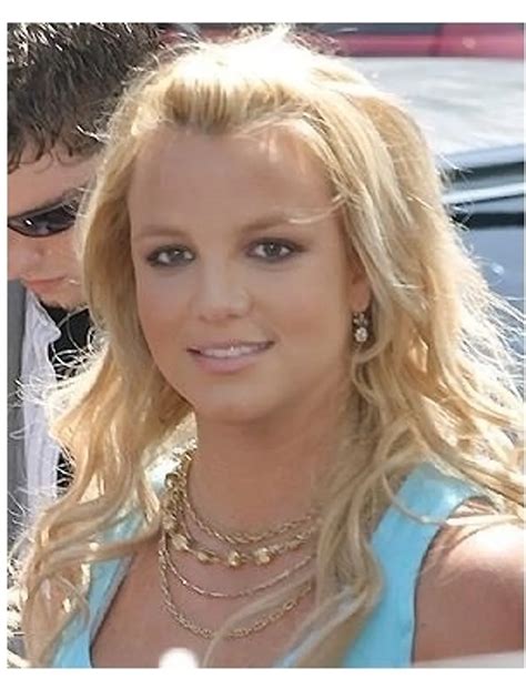 Shannon Funk Denies Lesbian Romps With Britney Spears 20070816