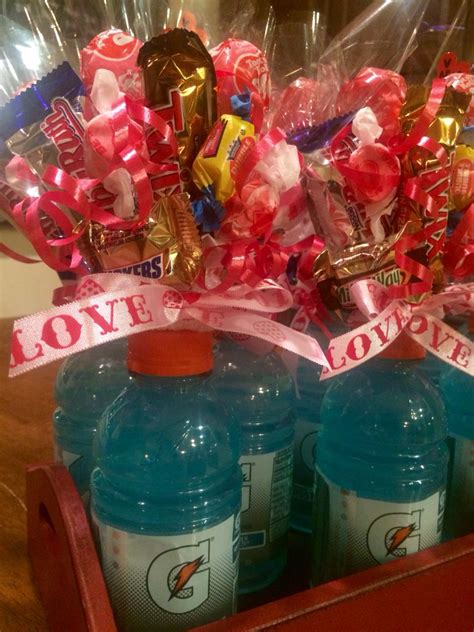 gatorade candy bouquet candy bouquet diy inexpensive christmas gifts christmas gifts