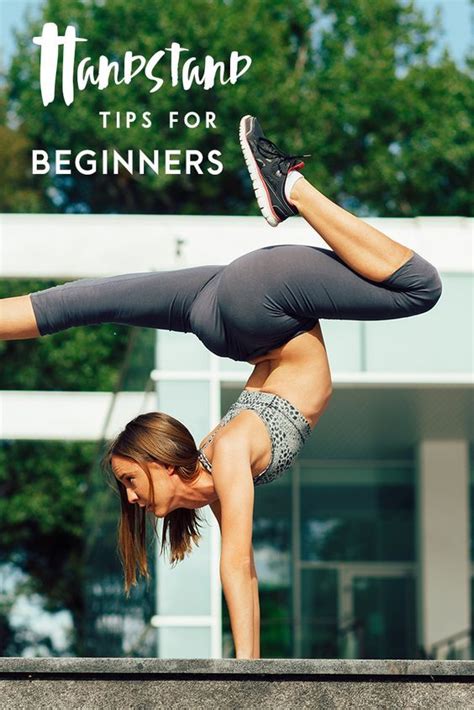 5 Tips For Beginner Handstand Success Yogamoo Yoga Handstand