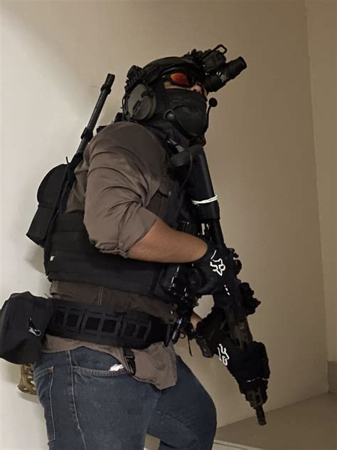 Pin On Battle Dress Tactical Gear Loadout