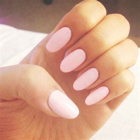 How to Choose the Best Nail Shape for Your Fingers ... Sorry, nail biters—oval and almond shapes only work with longer nails.