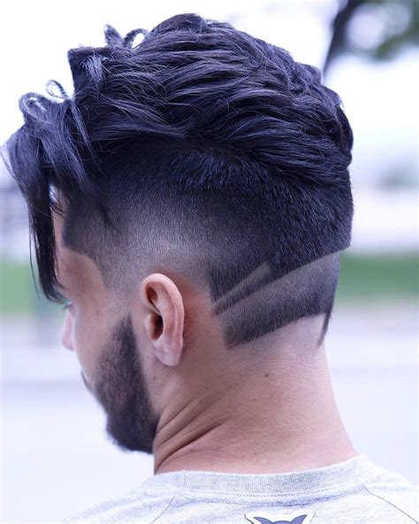 Popular men's haircuts names for thick hair, from high fade to low fade and curls. New hairstyles for men 2019: The neck shape - Hairstyle Man