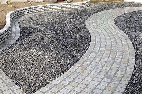 (with pictures) sep 11, 2020 · it's commonly used as fill in roadways and concrete slabbing. Why size matters when it comes to gravel for a driveway ...