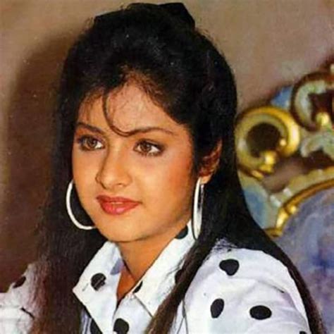 Remembering Divya Bharti 6 Pictures Of The Actress Which Redefined Beauty And Grace