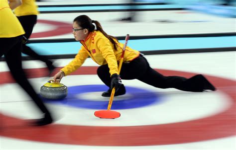 Chinese Curling Association Hosts First Workshop To Promote Sport In