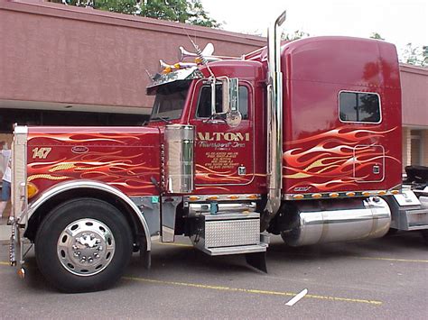 Posted by jose @ 5:54 p. TopWorldAuto >> Photos of Peterbilt - photo galleries