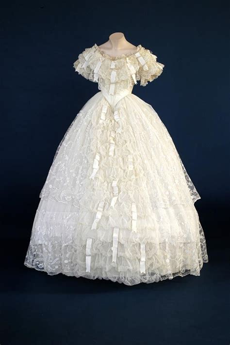 Syrie maugham's famous white room style which ranged from, bright white, cream and beige would make an ideal dresses with high necklines, standup collars and padded shoulders with full skirts imitating fashions from the 1860s were becoming popular. The resource cannot be found. | Historical dresses ...