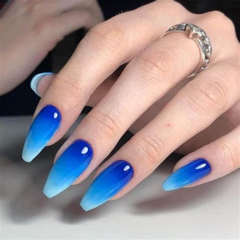 30 Vibrant Royal Blue Nail Designs For 2023 The Trend Spotter Blue