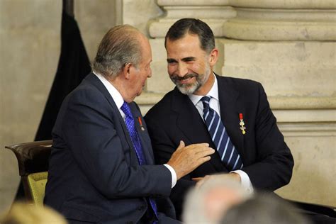 Le Roi Felipe Vi Despagne Renonce à Lhéritage De Son P Closer