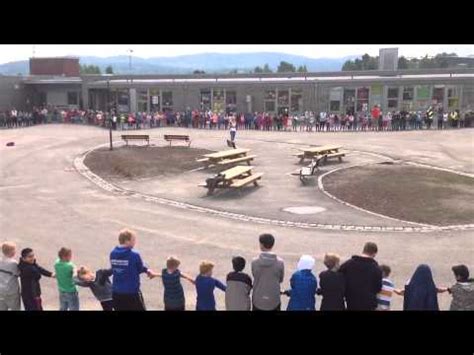 Til skolestart høsten 2019 utvidet skolen kapasiteten med nye klasserom i paviljong. Skjetten skole søker innovative lærere - YouTube