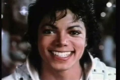 Pin By Lorena Walker On Michael Jackson King Of Pop Michael Jackson Michael Jackson Smile