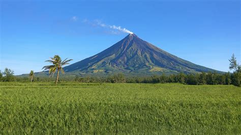 Mayon Volcano Legazpi Luzon March 2020 Last Chance For This Shot