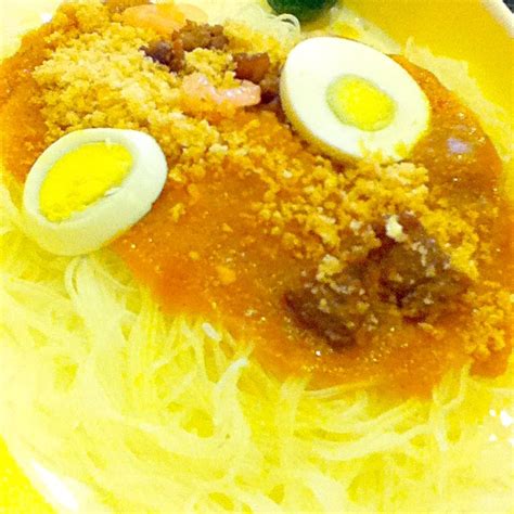 Pinoy Style Palabok Noodles In Shrimp Gravy Saucetee Faner Snapdish