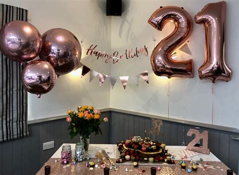 Rose gold 21st birthday set up #rosegold #gingerray#21#party | 21st