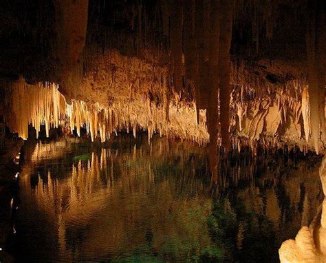 The Top 10 Most Amazing And Beautiful Caves In The World