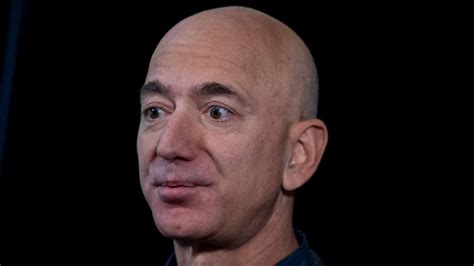 Tribune news service via getty images blue origin is attempting to build reusable space rockets, which the company believes is the only way. Jeff Bezos, CEO da Amazon, ganhou US$ 13 bilhões em um só dia