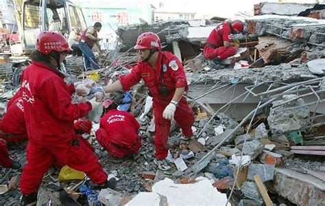 Prosedur Evakuasi Gempa Bumi Media K3 Indonesia