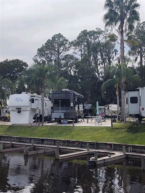 St johns river cabin rentals. LAZY DAYS RV RESORT LOT #56 RENTAL ON THE ST. JOHNS RIVER ...