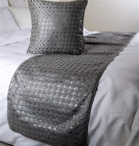 Satin Grey Abstract Modern Bed Runner With Pillow Cover Silver Sparkle
