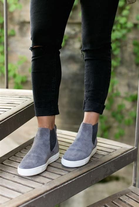 29 Cozy Shoes Inspirations For Every Day Suede High Top Sneakers