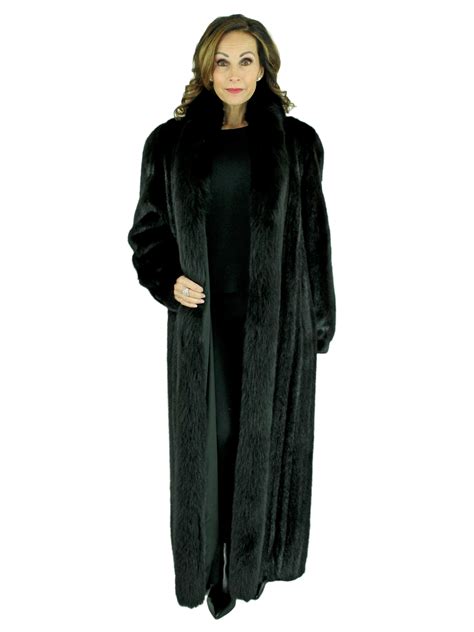Ranch Female Mink Fur Coat With Fox Tuxedo Front Womens Mink Fur