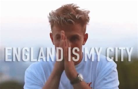 Here's some of the best reaction… England Is My City GIF - EnglandIsMyCity Swag - Discover & Share GIFs