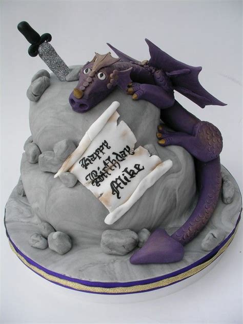 A medieval castle cake with a red & yellow fondant dragon, mini knights manning the towers & individual stones, piñata pillars with candy + a alex narramore of the mischief maker is clearly an incredibly talented baker, as she constructed this amazing medieval castle cake & dessert table. 1000+ images about Medieval cakes on Pinterest | Birthday ...