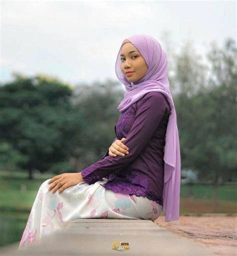 Pin By Azizi Kong On Pretty Muslimah In 2022 Girl Hijab Beautiful