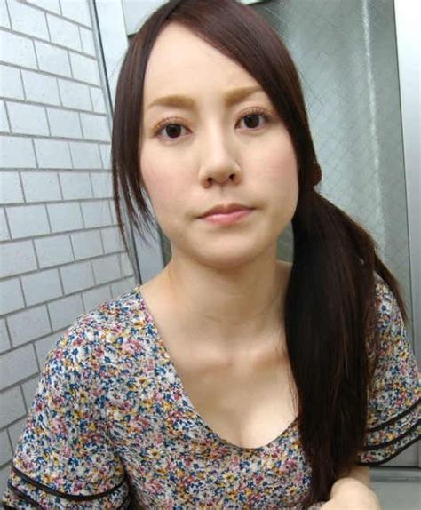 Tokyohot人妻無修正綺麗な女性の性器図鑑投稿画像