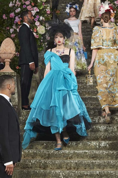 See Highlights From Dolce Gabbana S Spectacular Alta Moda Show
