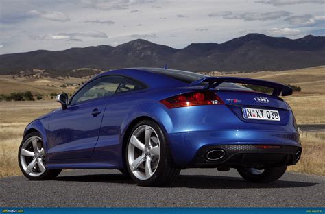 In taking the compact audi tt sports car with its sporty exterior to the next stage of its evolution, its history has not been forgotten. AUSmotive.com » Audi TT RS - Australian specifications