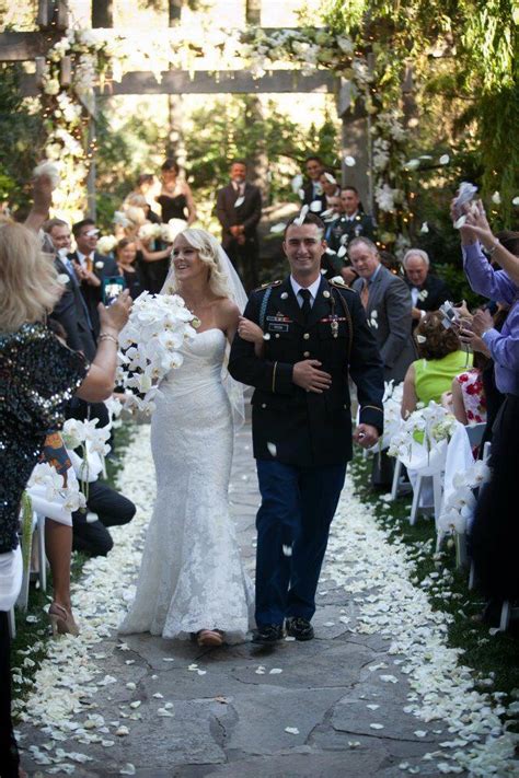Джулия робертс, дэвид брисбин, доун дидавик и др. Elizebath Brockovich Wedding, Daughter of Erin Brockovich ...