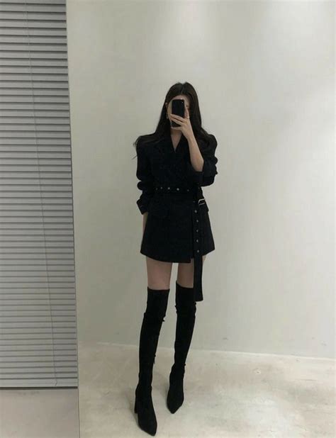 Aesthetic Korean Black Outfit Dresses Images 2022