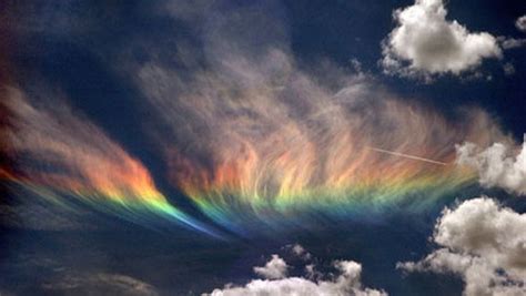 10 Amazing And Rare Natural Phenomena Fire Rainbow Clouds Rainbow