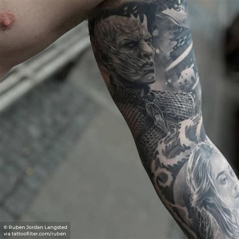 Pin De Tatuajes Para Hombres En Tatuajes Black And Grey Para Hombres Artistas Tatuadores
