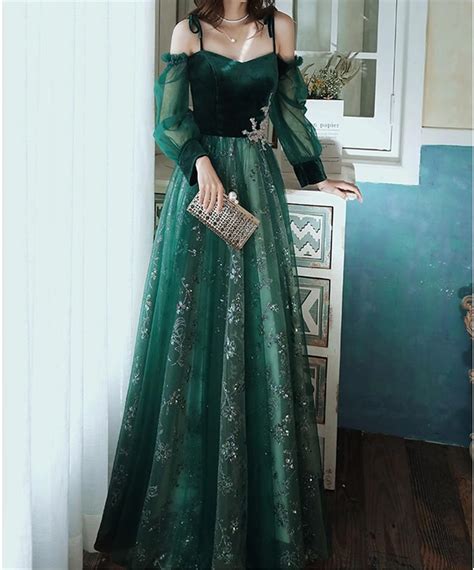 dark green wedding dress tulle stunning sequin bridal dress spaghetti strap prom dress bishop