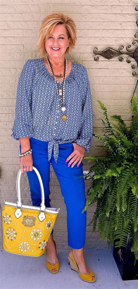 Fall Fashion For Women Over 60 Outfits For 2023