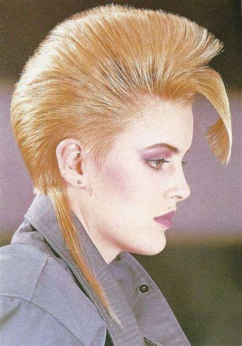 It seems as if the era of longer, messier the next hairstyle on this list of short haircuts for men is the top fade. women's short hairstyles 1980s | My Hairstyles Site ...